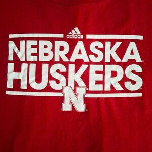 T Shirt University of Nebraska Athletics Huskers Cornhuskers Adidas Size 2XL XXL